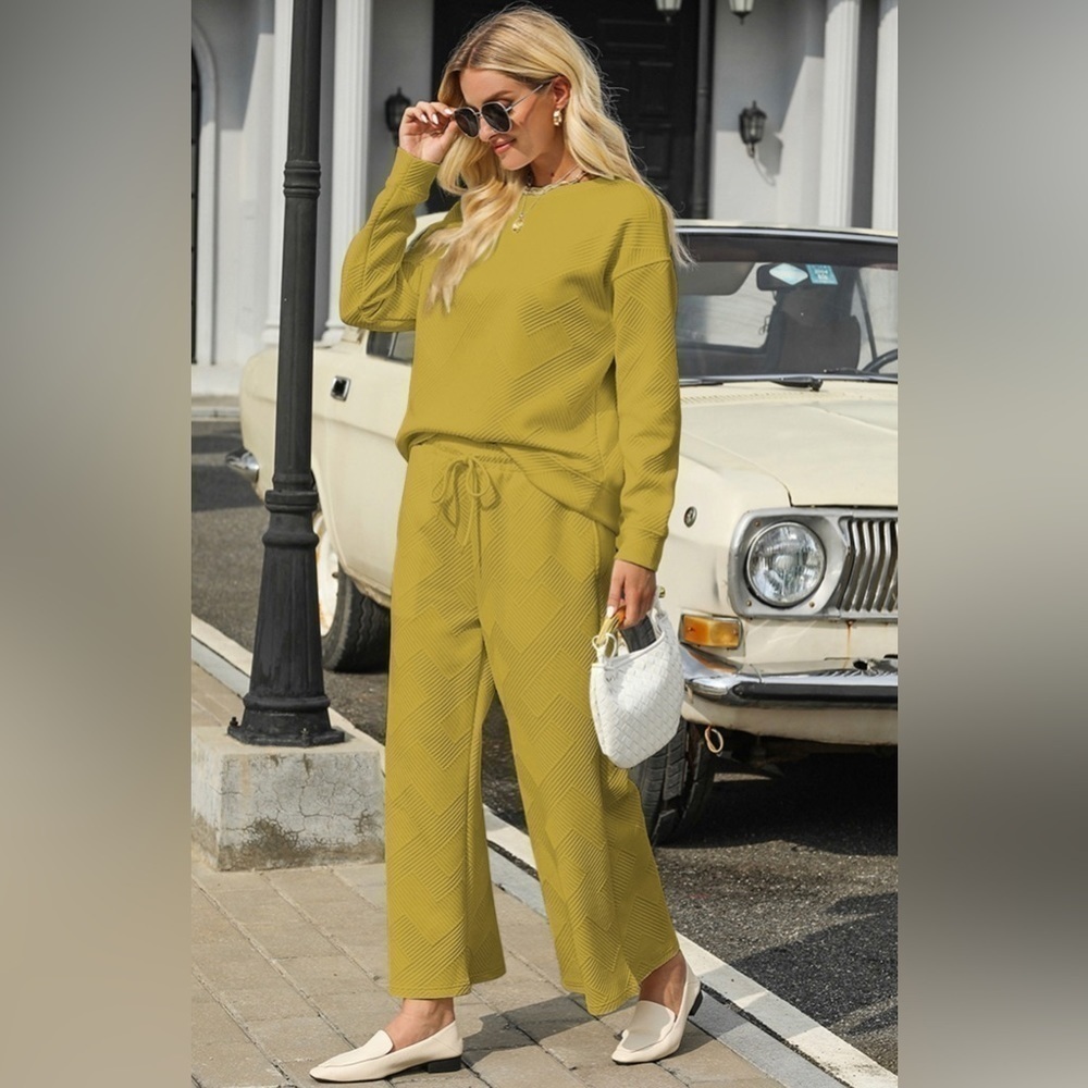 Deep Mustard 2 Piece Pants n Top - Picture 2 of 3